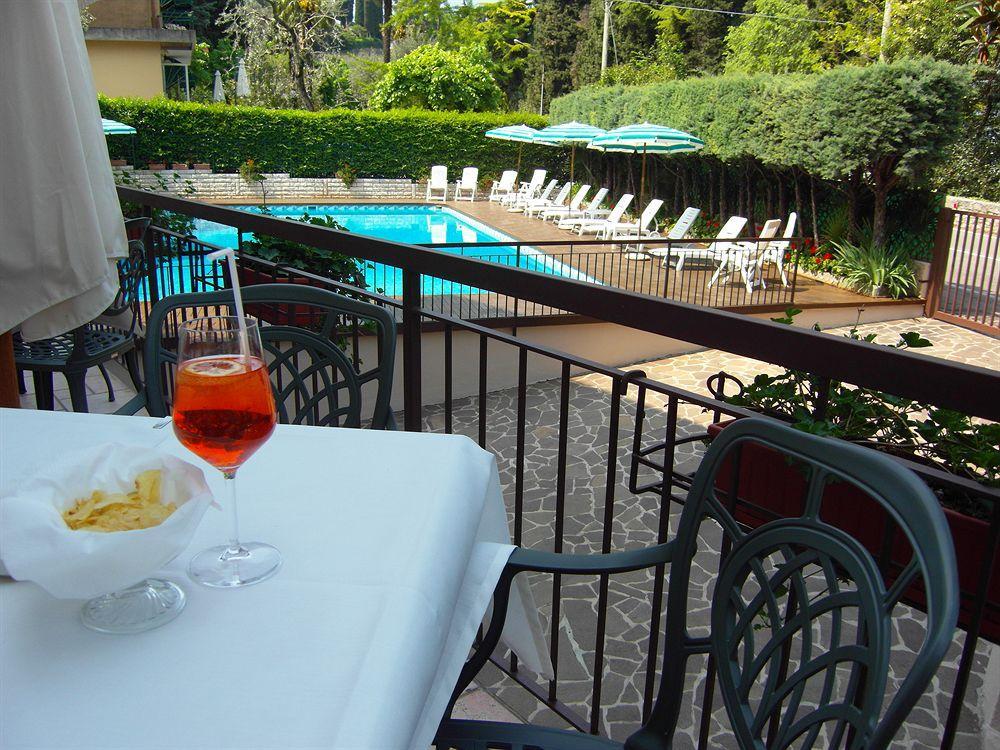 Hotel Casa Serena Malcesine Exterior photo