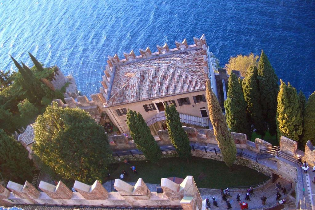 Hotel Casa Serena Malcesine Exterior photo